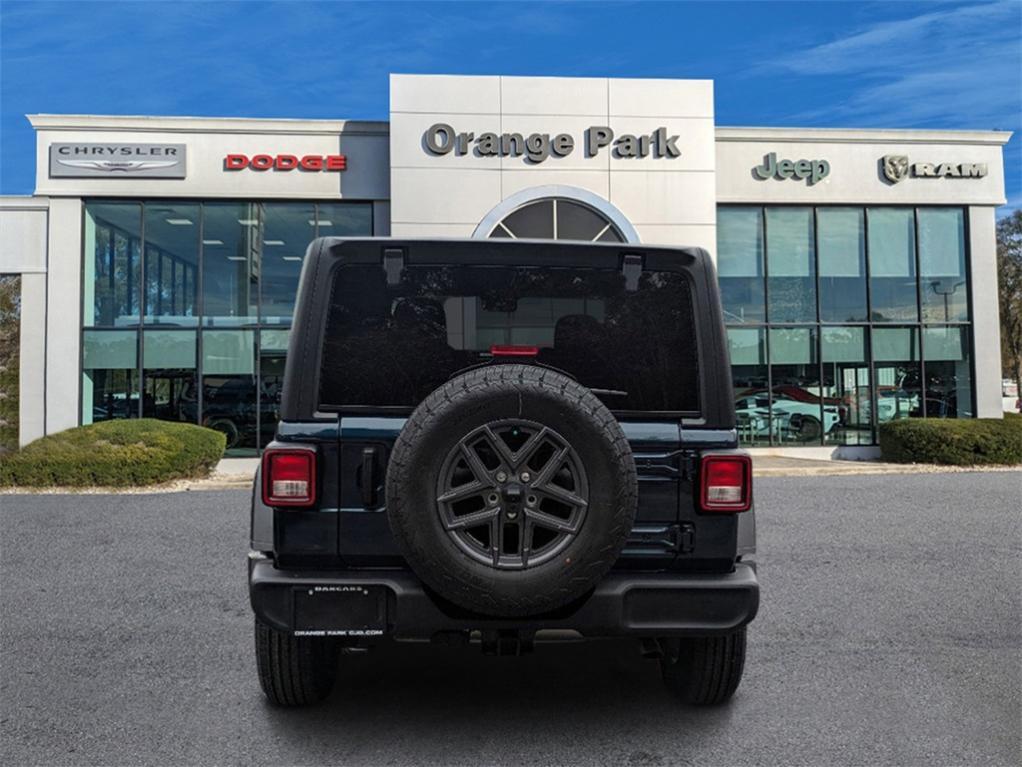 new 2025 Jeep Wrangler car, priced at $46,789