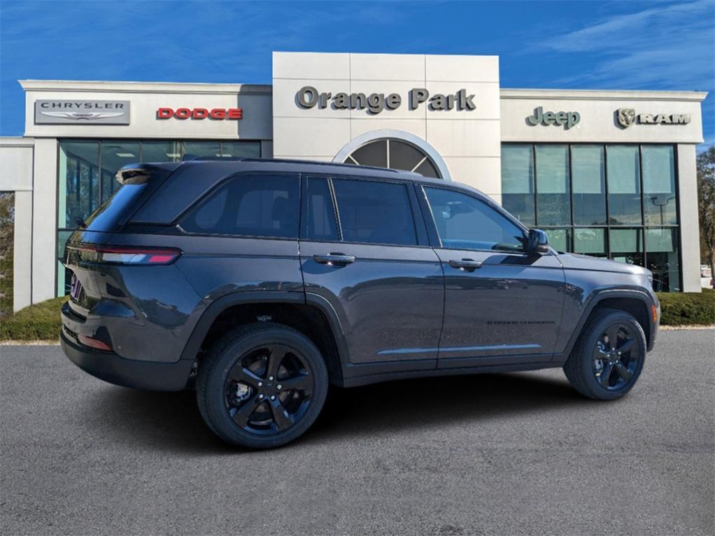 new 2025 Jeep Grand Cherokee car, priced at $39,659