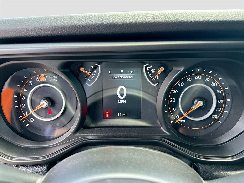new 2025 Jeep Wrangler car, priced at $46,485
