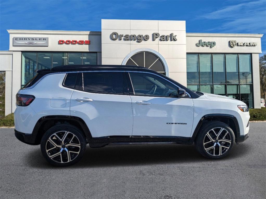 new 2025 Jeep Compass car, priced at $36,256