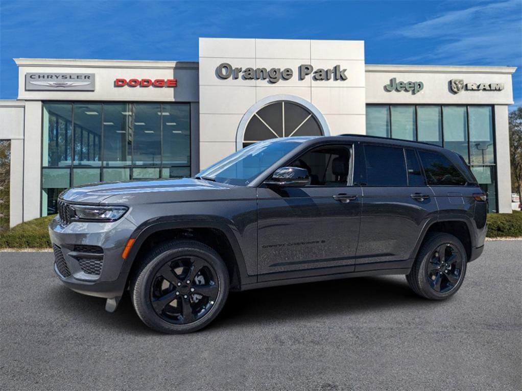 new 2024 Jeep Grand Cherokee car, priced at $36,405