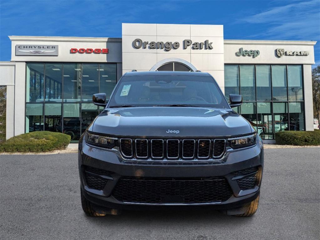 new 2025 Jeep Grand Cherokee car, priced at $39,362