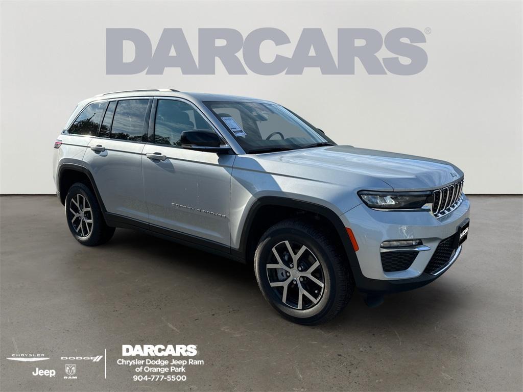 new 2025 Jeep Grand Cherokee car, priced at $39,114
