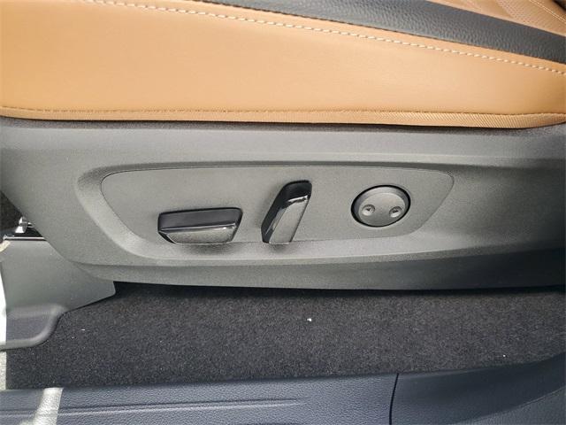 new 2025 Nissan Pathfinder car, priced at $53,320