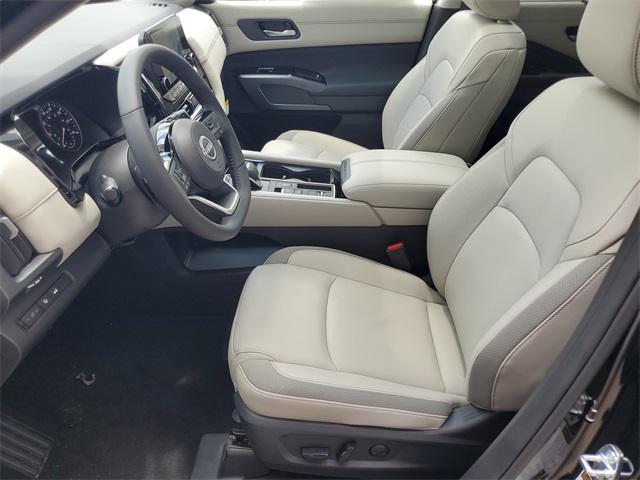 new 2025 Nissan Pathfinder car, priced at $47,130