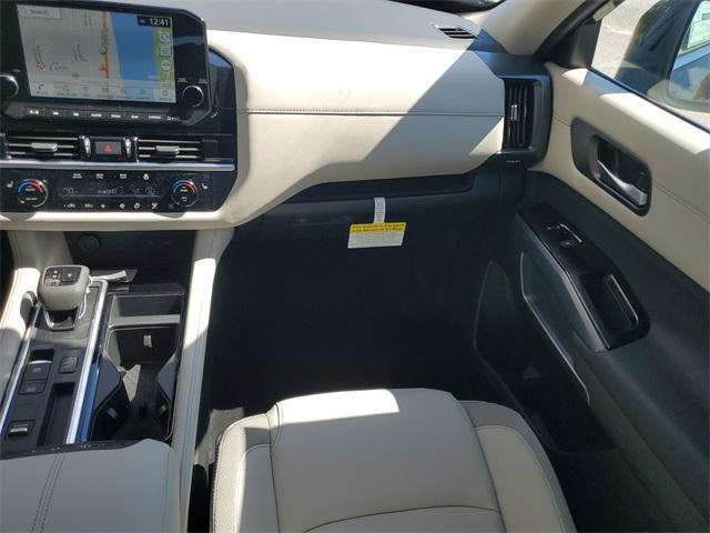 new 2025 Nissan Pathfinder car, priced at $44,560