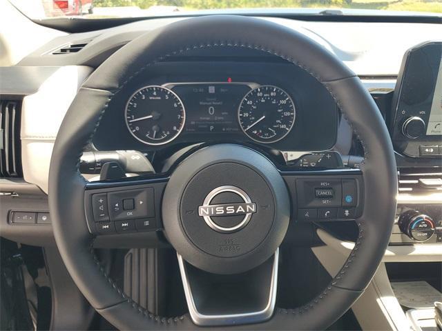 new 2025 Nissan Pathfinder car, priced at $44,560