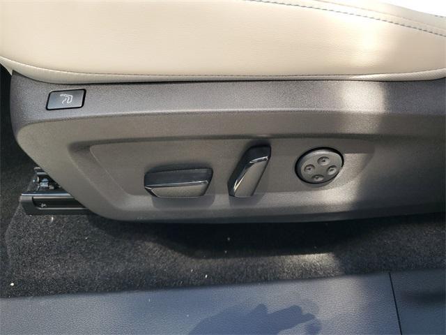 new 2025 Nissan Murano car, priced at $52,750