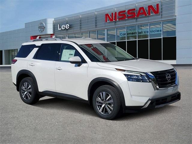 new 2025 Nissan Pathfinder car, priced at $44,950