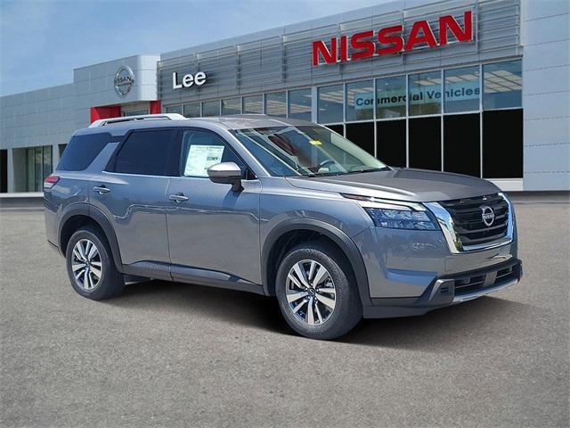 new 2025 Nissan Pathfinder car, priced at $43,785