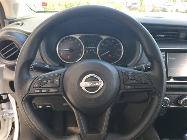 new 2025 Nissan Kicks Play car, priced at $23,760