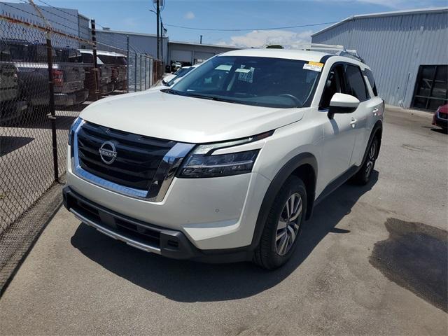 used 2024 Nissan Pathfinder car, priced at $39,500