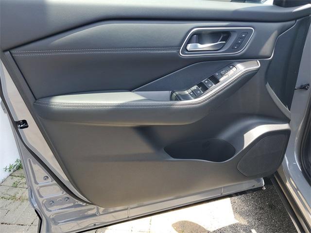new 2025 Nissan Rogue car, priced at $41,395