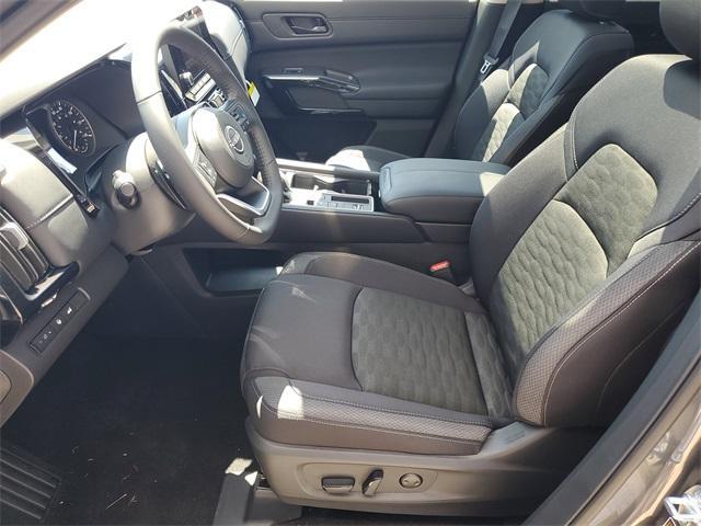 new 2025 Nissan Pathfinder car, priced at $43,880