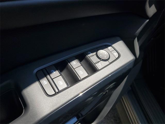 new 2025 Nissan Pathfinder car, priced at $43,880