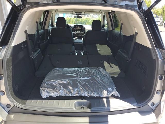 new 2025 Nissan Pathfinder car, priced at $43,880