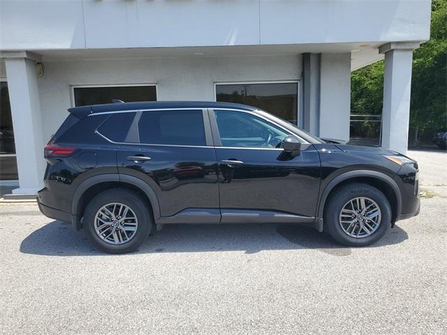 used 2025 Nissan Rogue car, priced at $29,000