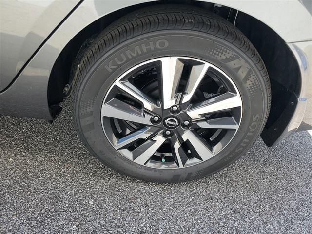 new 2025 Nissan Versa car, priced at $22,400