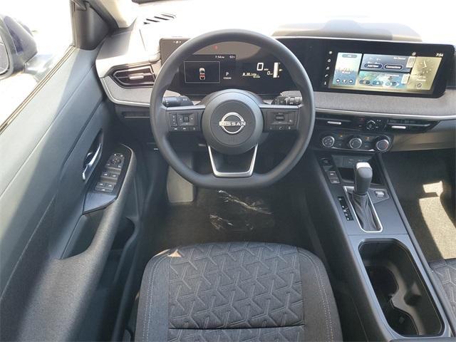 new 2025 Nissan Kicks car, priced at $25,070