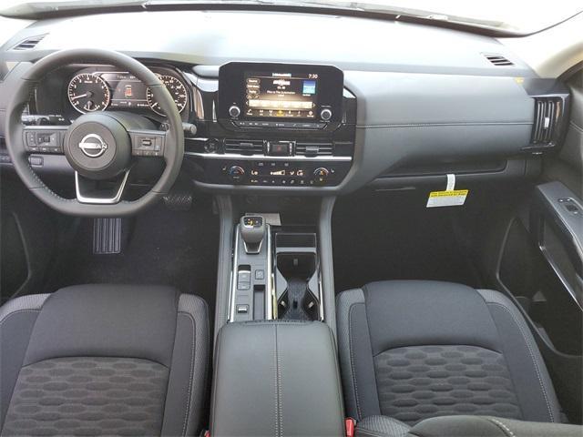 new 2025 Nissan Pathfinder car, priced at $39,400