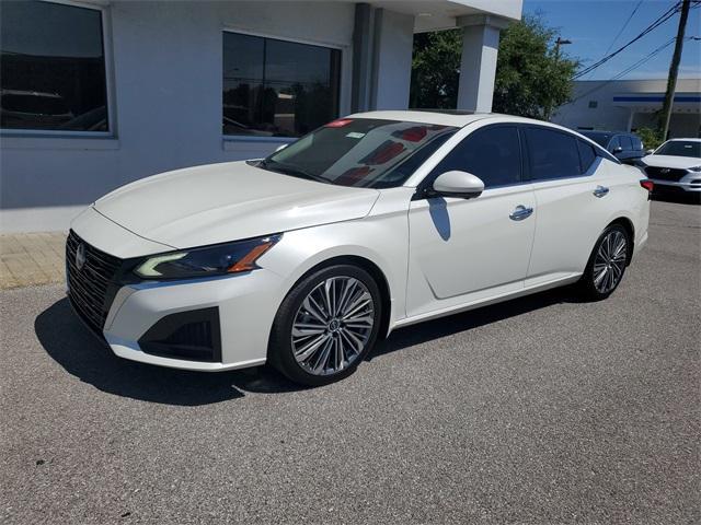 used 2023 Nissan Altima car, priced at $22,200