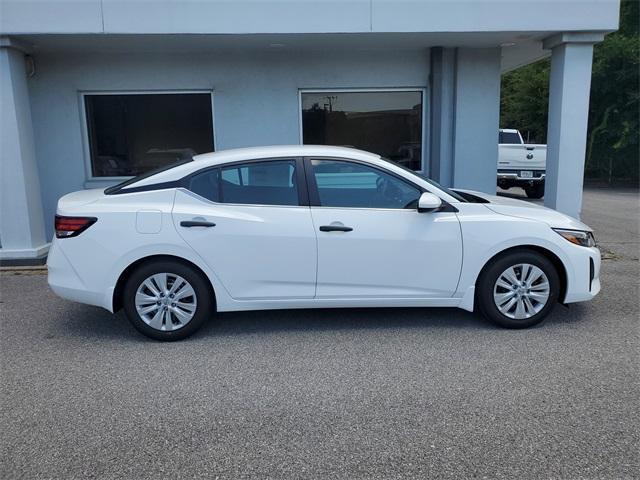 new 2025 Nissan Sentra car, priced at $23,335
