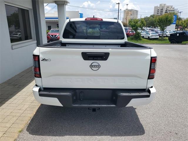 new 2025 Nissan Frontier car, priced at $39,925