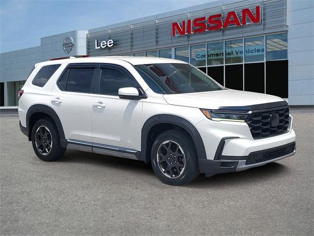 used 2023 Honda Pilot car, priced at $35,000