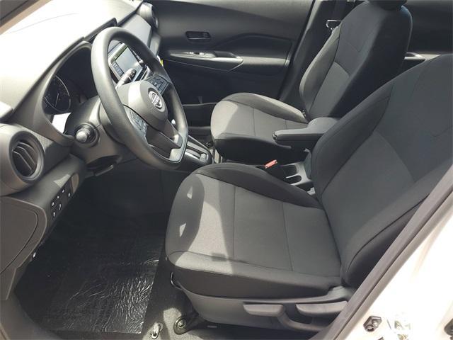 new 2025 Nissan Kicks Play car, priced at $23,850