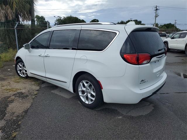 used 2020 Chrysler Pacifica car, priced at $18,500
