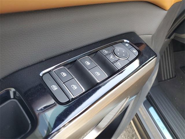 new 2025 Nissan Pathfinder car, priced at $52,485