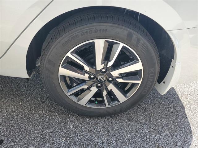 new 2025 Nissan Versa car, priced at $22,800