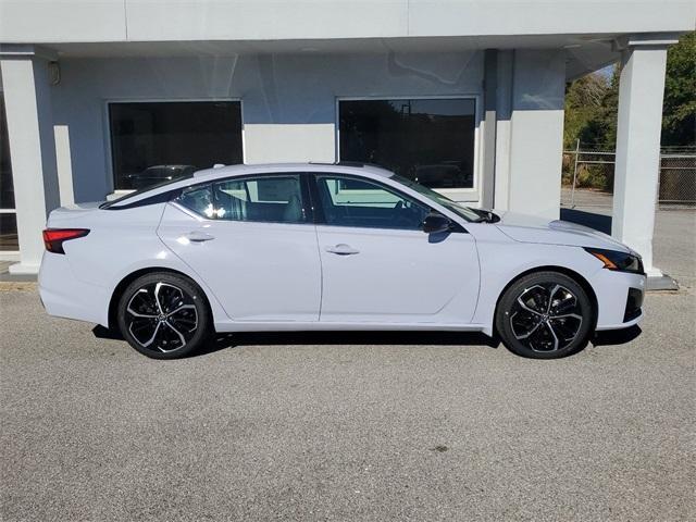 new 2025 Nissan Altima car, priced at $32,988