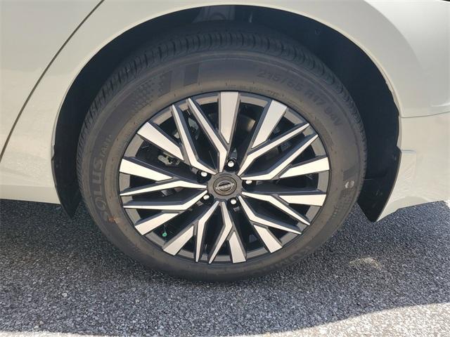 new 2025 Nissan Altima car, priced at $29,965