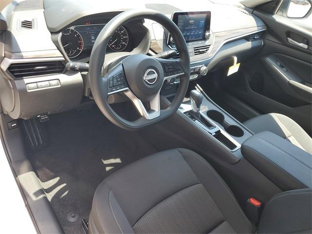 new 2025 Nissan Altima car, priced at $29,965