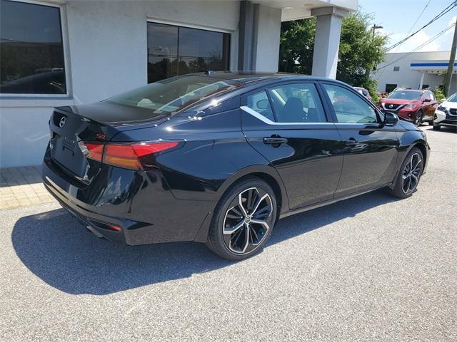 new 2025 Nissan Altima car, priced at $34,325