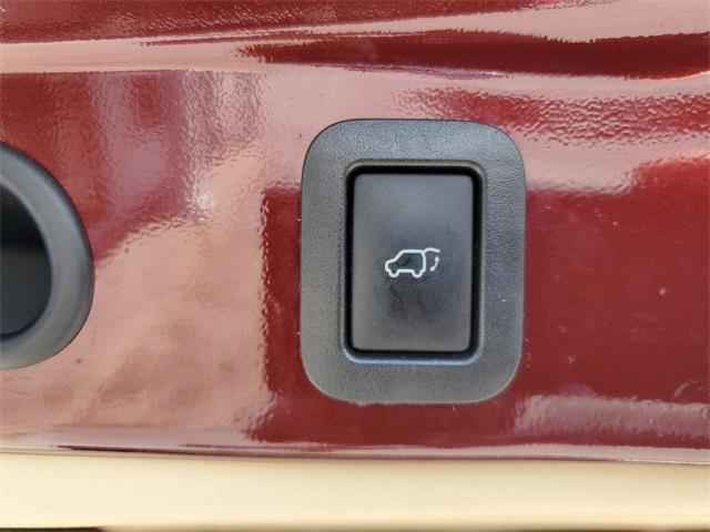 used 2016 Toyota Highlander car, priced at $18,900