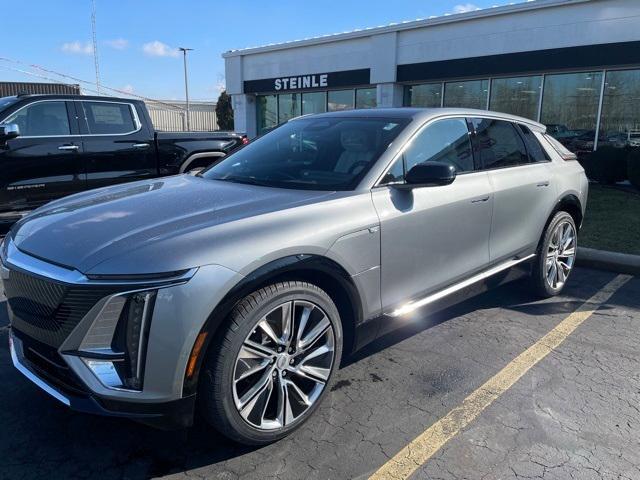 new 2025 Cadillac LYRIQ car