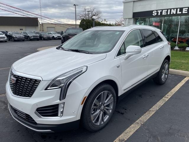 new 2025 Cadillac XT5 car, priced at $60,090