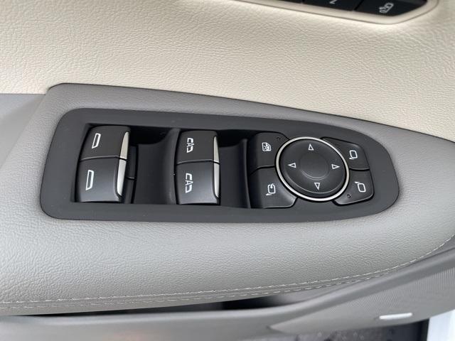 new 2025 Cadillac XT5 car, priced at $60,090