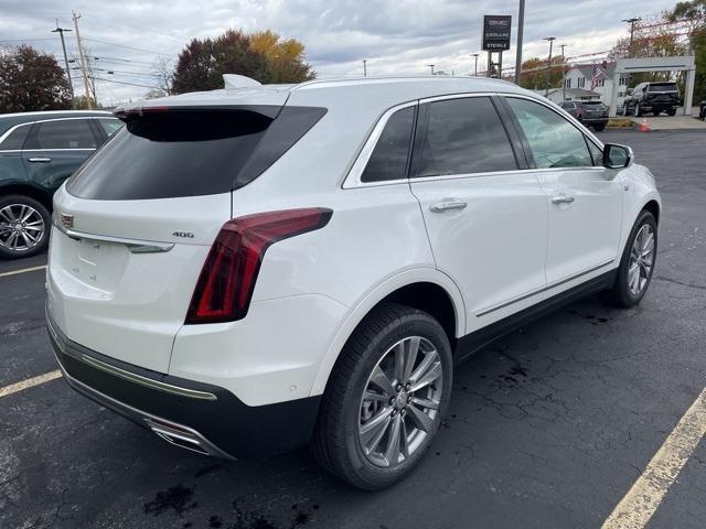 new 2025 Cadillac XT5 car, priced at $60,090