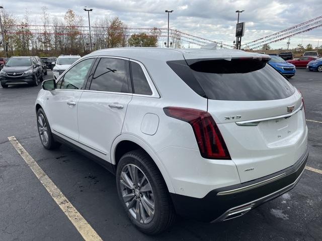 new 2025 Cadillac XT5 car, priced at $60,090