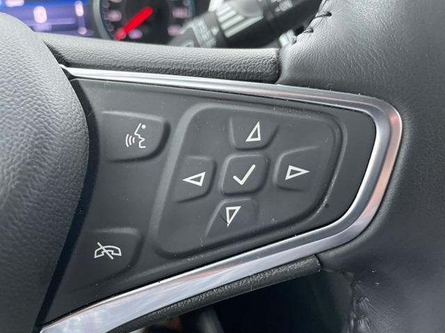 used 2022 Chevrolet Equinox car, priced at $21,400