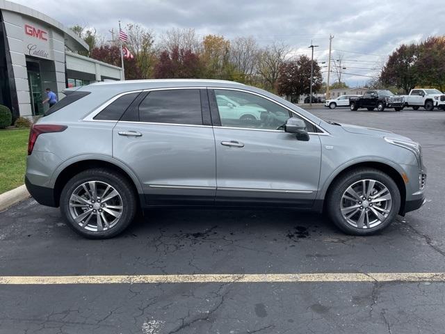 new 2025 Cadillac XT5 car, priced at $53,090