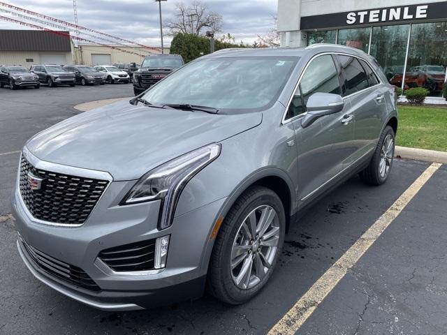 new 2025 Cadillac XT5 car, priced at $53,090