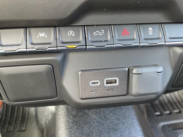 new 2025 GMC Sierra 1500 car, priced at $40,935