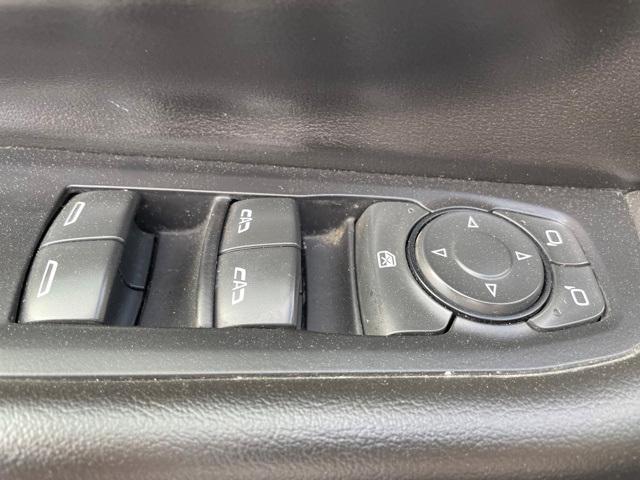 used 2021 GMC Yukon car, priced at $44,674
