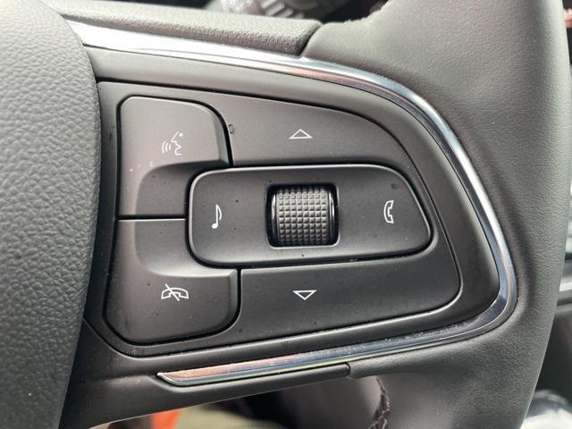 used 2025 Buick Envista car, priced at $22,577