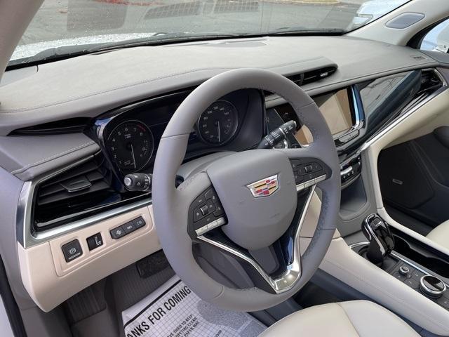 new 2025 Cadillac XT6 car, priced at $62,590