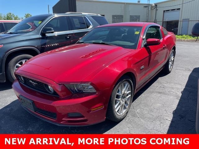 used 2013 Ford Mustang car